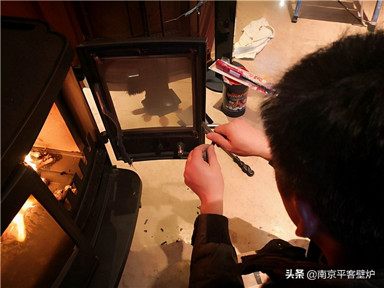 已經裝修好的別墅，還可以安裝真火壁爐嗎？.jpg